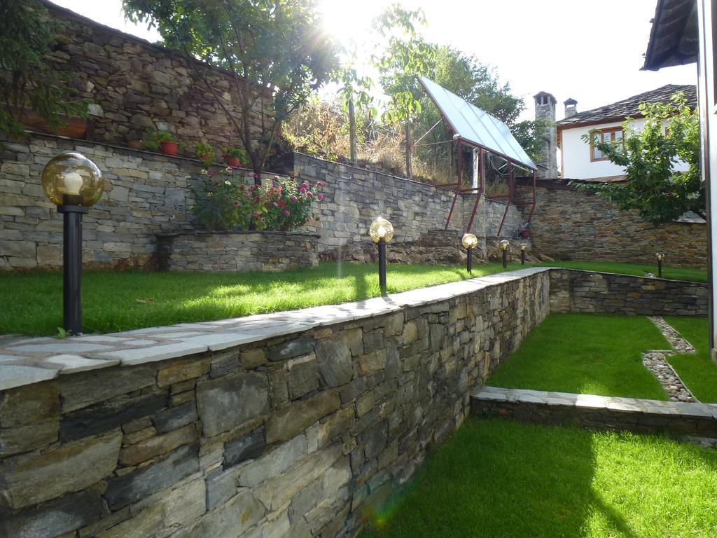 Delchevata Kushta V Leshten Exterior foto